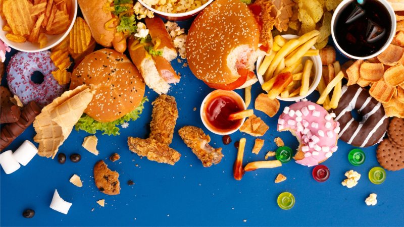هشدار جهانی درباره خطر غذا های فوق فرآوری شده و تاثیر آنها بر سلامت اعضای اصلی بدن