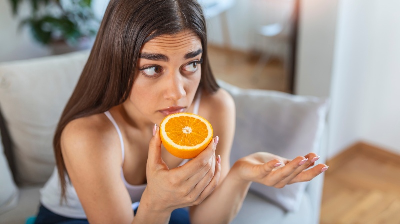 چرا غذا بی‌ مزه به نظر می‌ رسد: نقش ذهن و استرس در تجربه چشایی