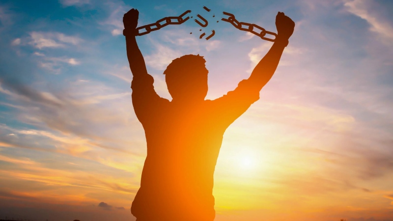 واکنش روانی چیست و چگونه بر زندگی انسان تأثیر می گذارد؟