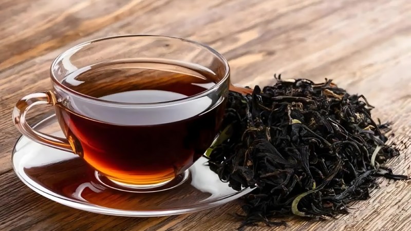 باورهای اشتباه درباره چای؛ آیا چای باعث کم خونی و گرمازدگی می شود؟