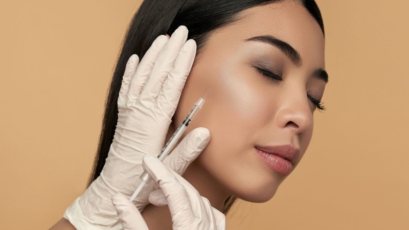 پیش از تزریق فیلر چه سوالی از پزشک بپرسیم؟
